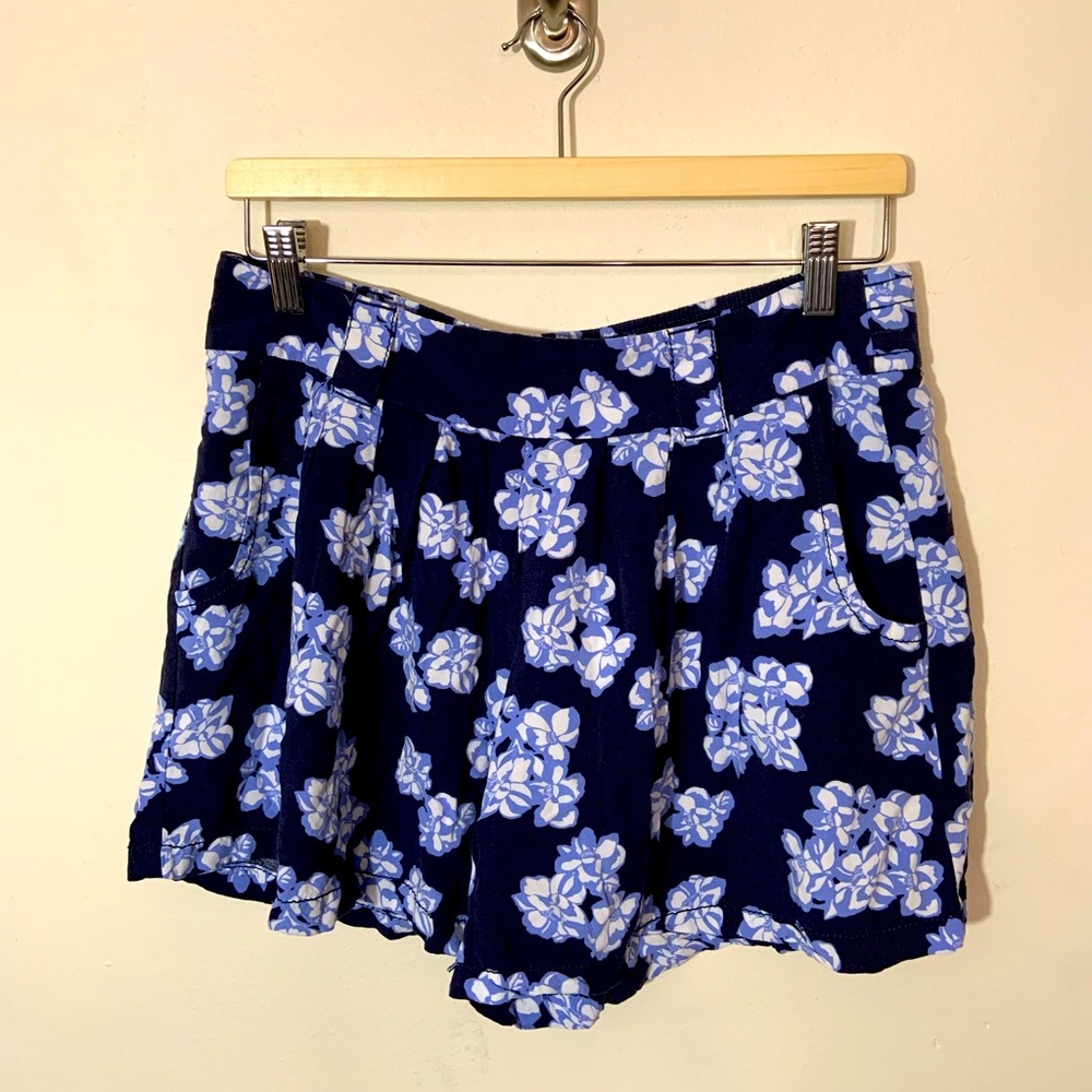 LOFT | floral soft shorts